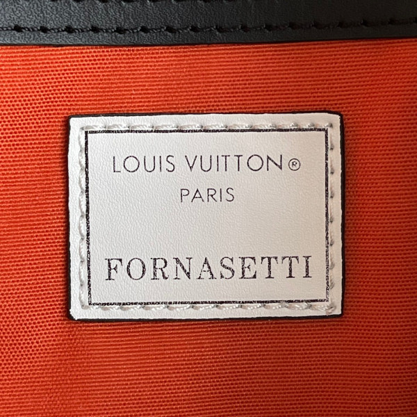 l0*is V*t0n keepall bandouliÈre 45