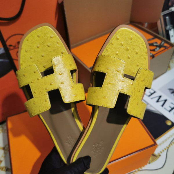 H**mes sandal