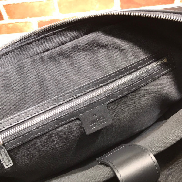 G*u*i gg black briefcase