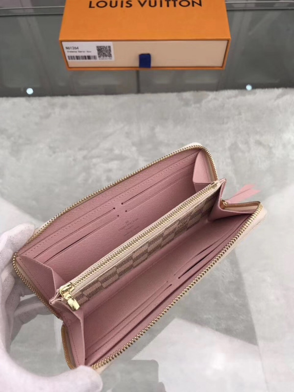 l0*is V*t0n clemence wallet