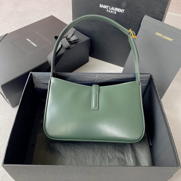 Y*L le 5 À 7 hobo bag