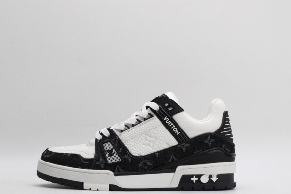 l0*is V*t0n trainer sneaker
