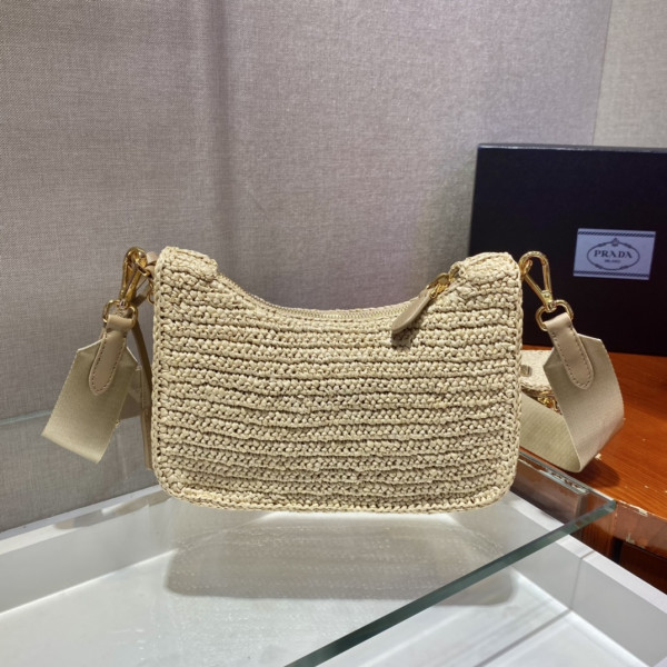 Pra*a re-edition 2005 raffia bag
