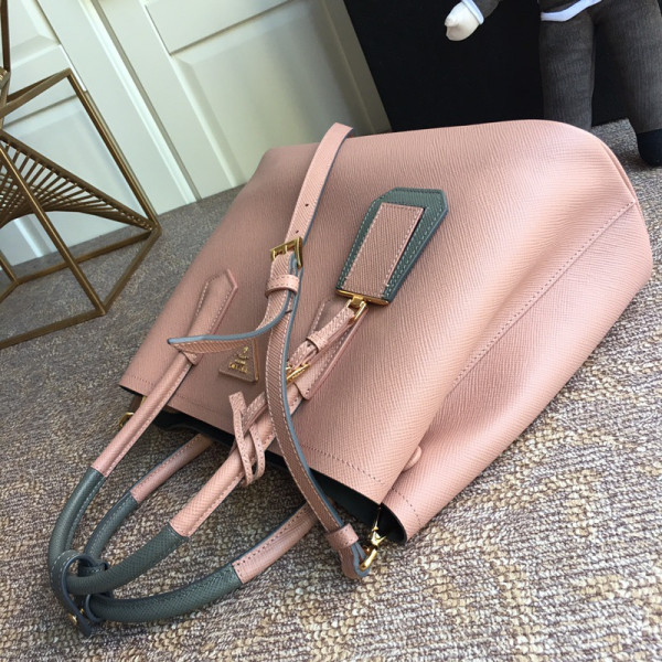 Pra*a double bag