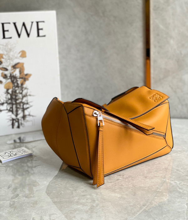 Lowee Small Puzzle Bag-24*16*10.5cm