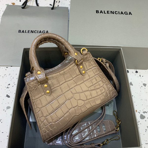 Ba*len*cia*ga neo classic mini top handle bag