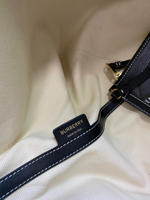 B**rry tote