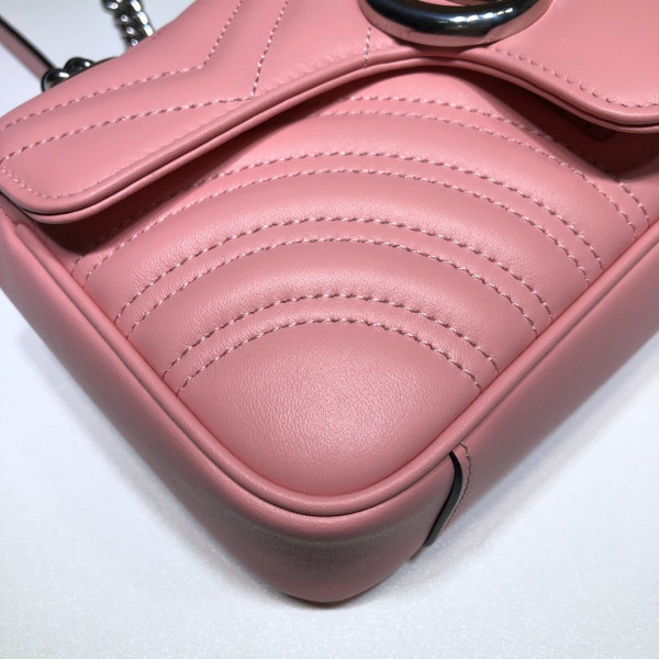 G*u*i gg marmont 22cm