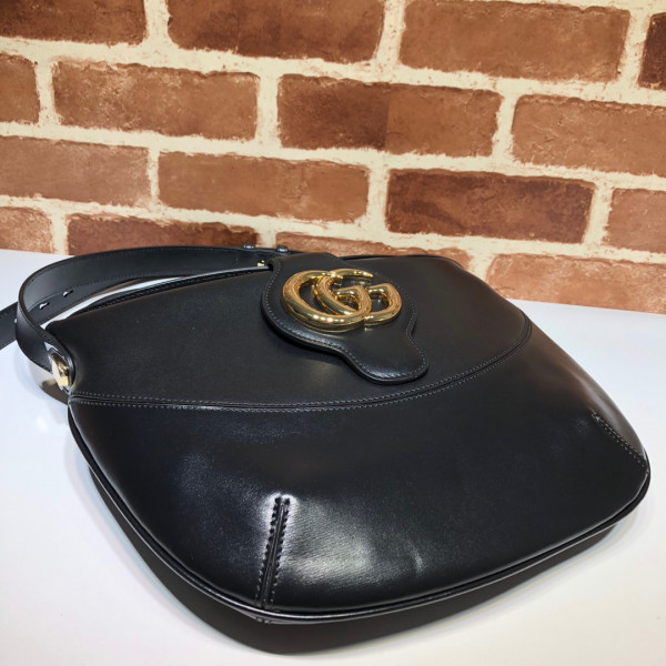 G*u*i arli shoulder bag