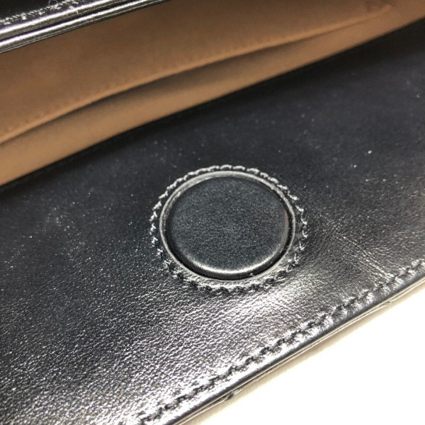 G*u*i gg marmont matelassé medium shoulder bag