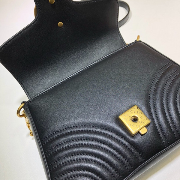 G*u*i gg marmont mini top handle bag