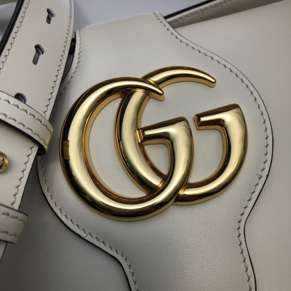 G*u*i arli shoulder bag
