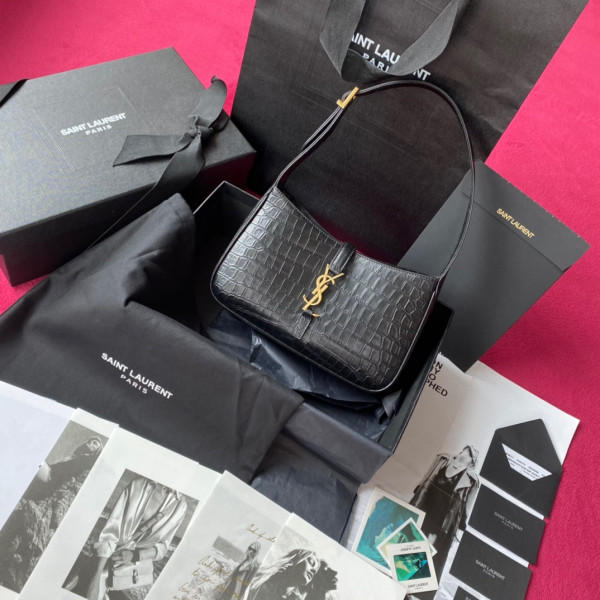 Y*L le 5 À 7 hobo bag