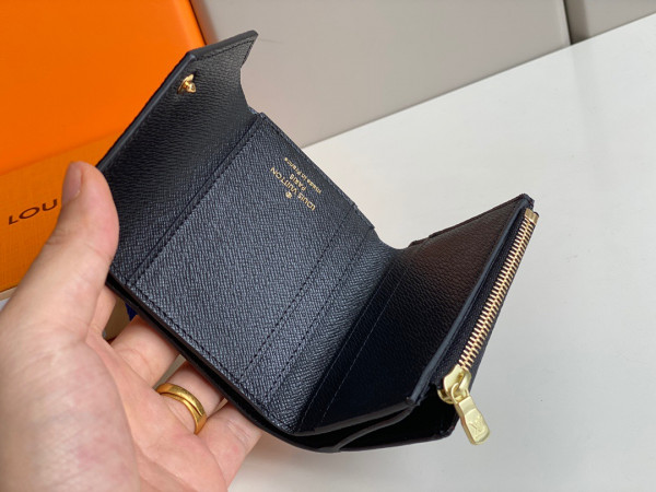 l0*is V*t0n zoÉ wallet