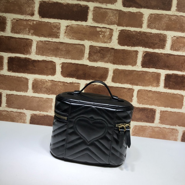 G*u*i gg marmont small cosmetic case