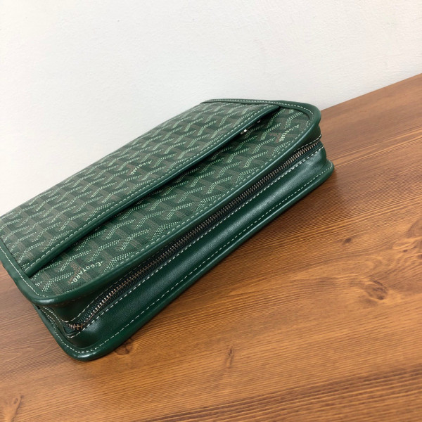 Go*ard toiletry bag
