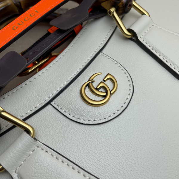 G*u*i diana small tote bag