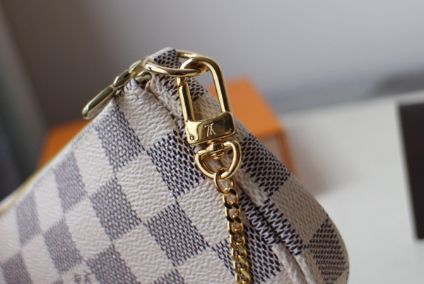 l0*is V*t0n mini pochette accessoires