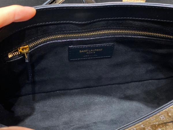 Y*L le 5 À 7 hobo bag