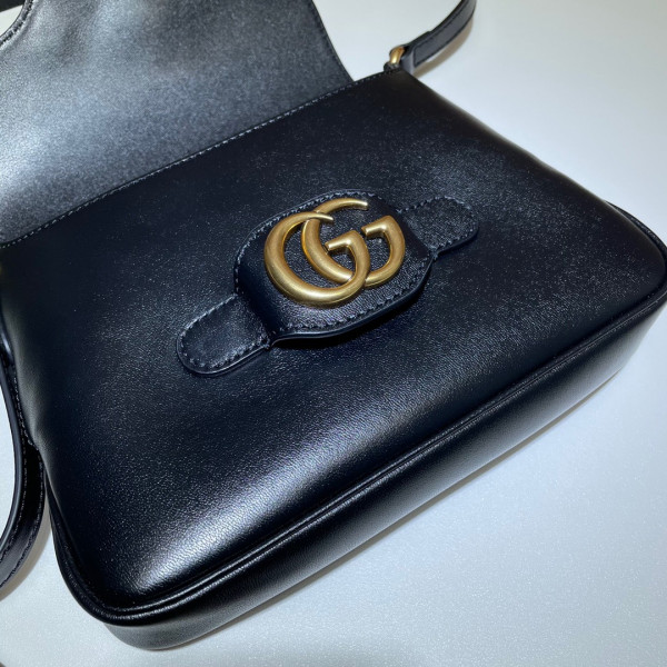 G*u*i small messenger bag with double g