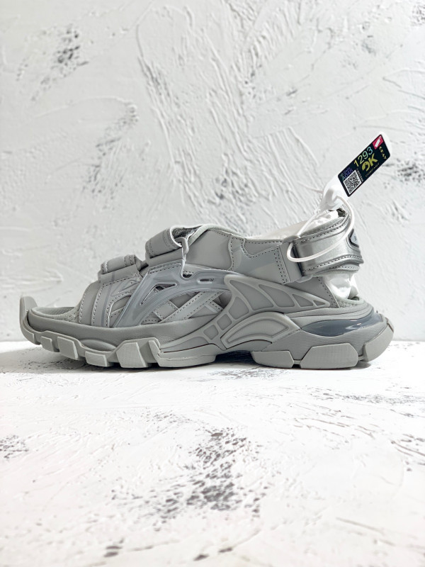 Ba*len*cia*ga track sandal
