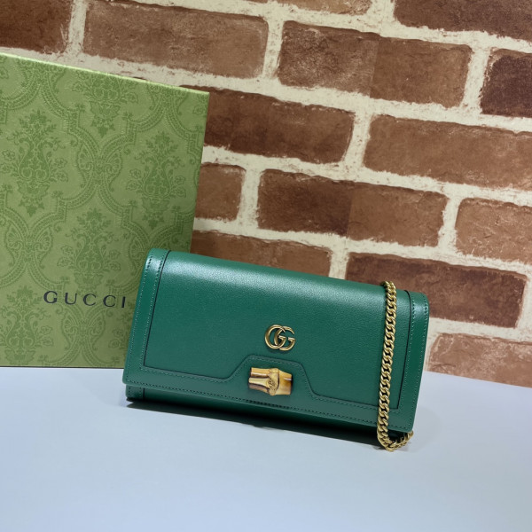 G*u*i diana chain wallet with bamboo