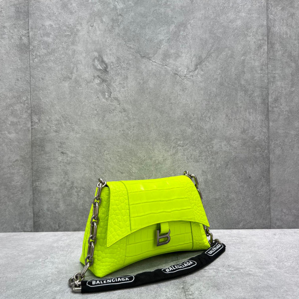Ba*len*cia*ga downtown small shoulder bag with chain