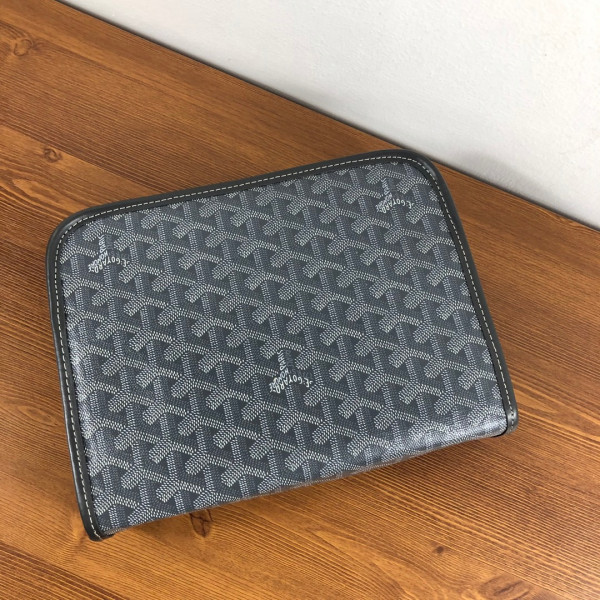 Go*ard toiletry bag