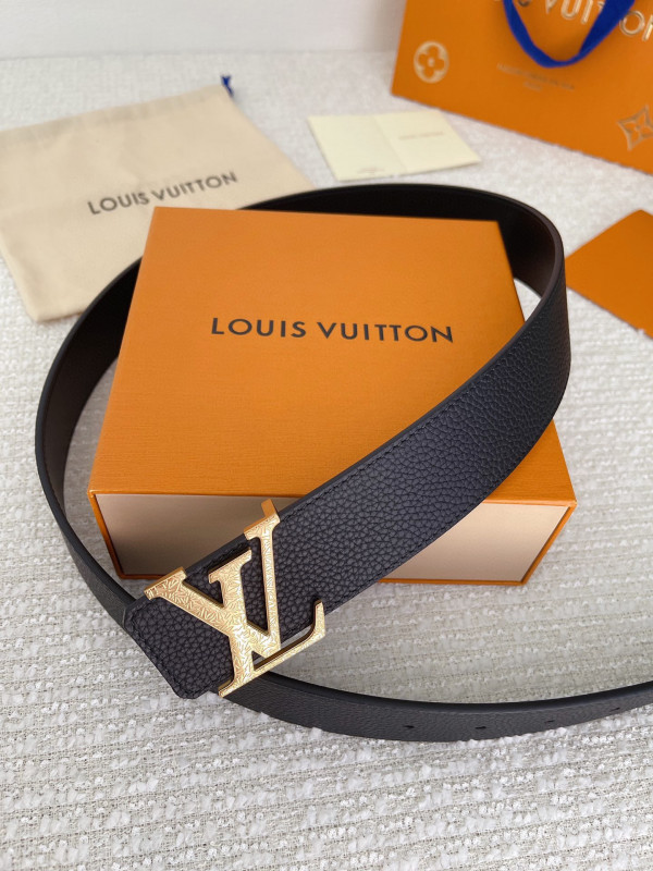 l0*is V*t0n belt