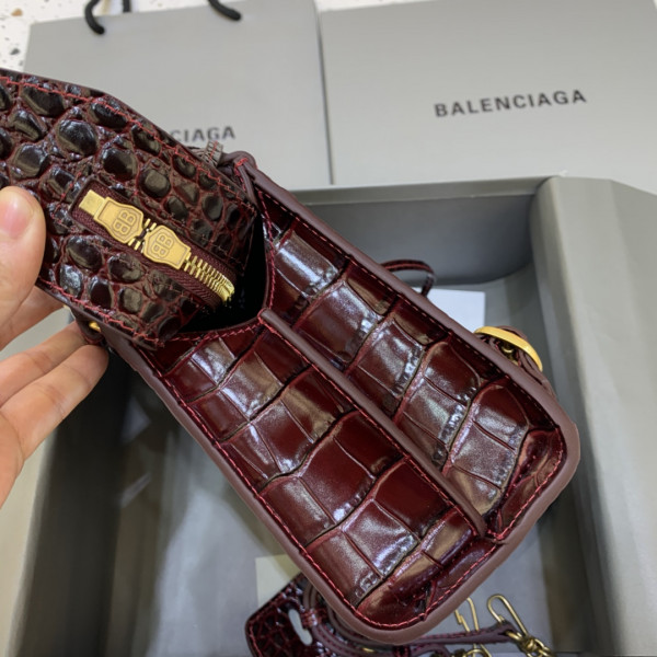 Ba*len*cia*ga neo classic mini top handle bag