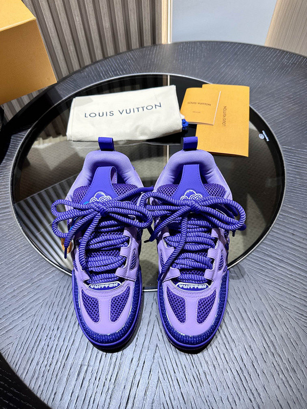 l0*is V*t0n trainer sneaker