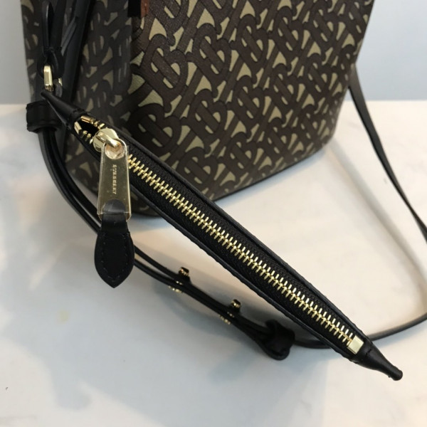 B**rry small monogram e-canvas peggy bucket bag