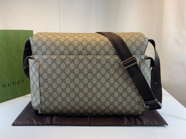 G*u*i gg plus diaper bag