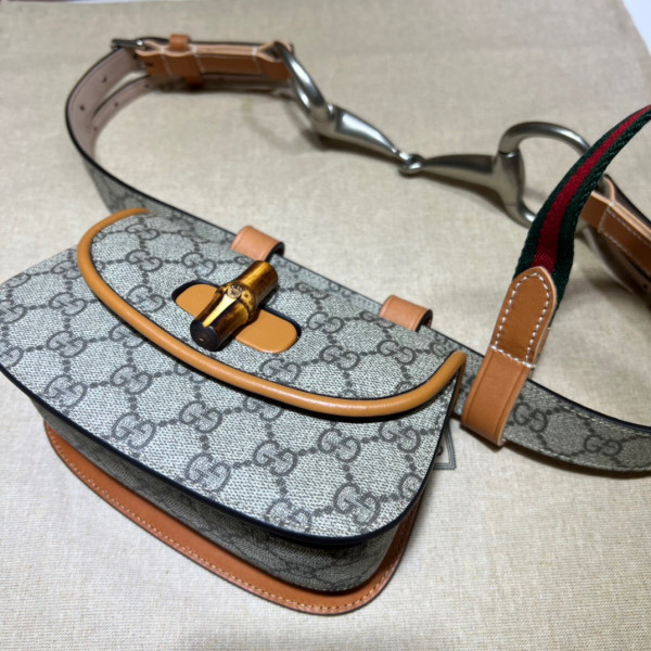 G*u*i bamboo 1947 mini belt bag