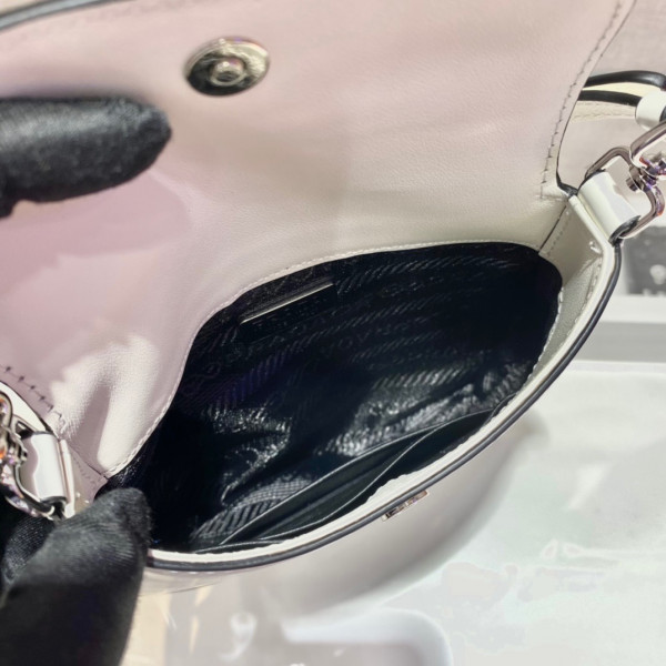Pra*a cleo mini bag