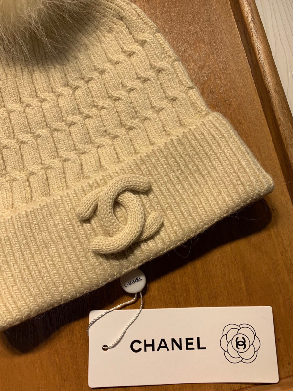 CL HAT