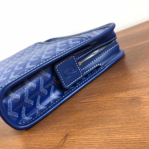 Go*ard toiletry bag