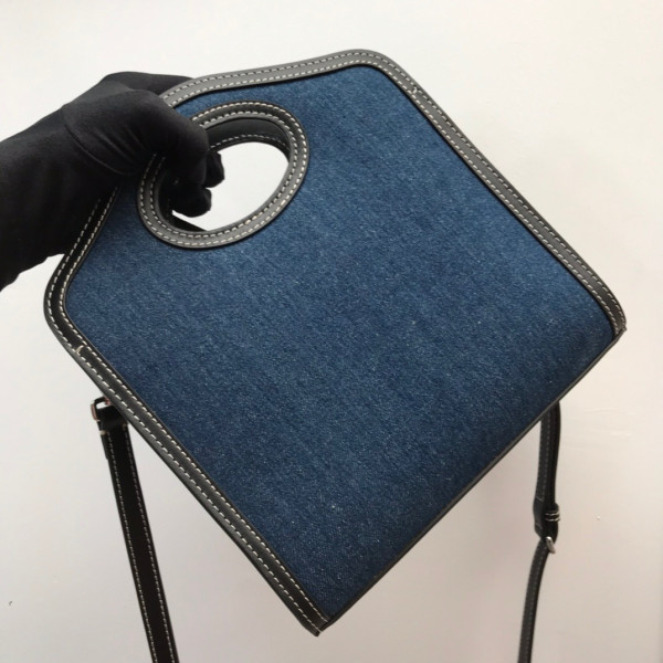 B**rry pocket bag
