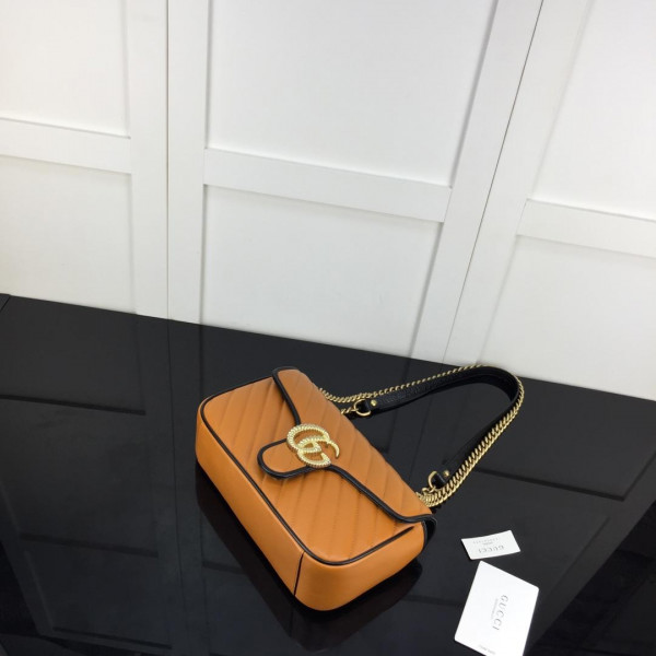 G*u*i gg marmont 26cm