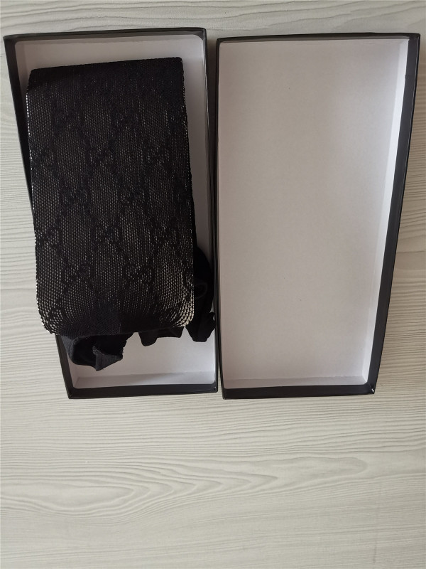 G*u*i tights