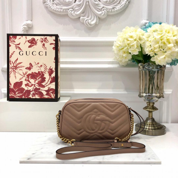 G*u*i gg marmont small matelassé shoulder bag