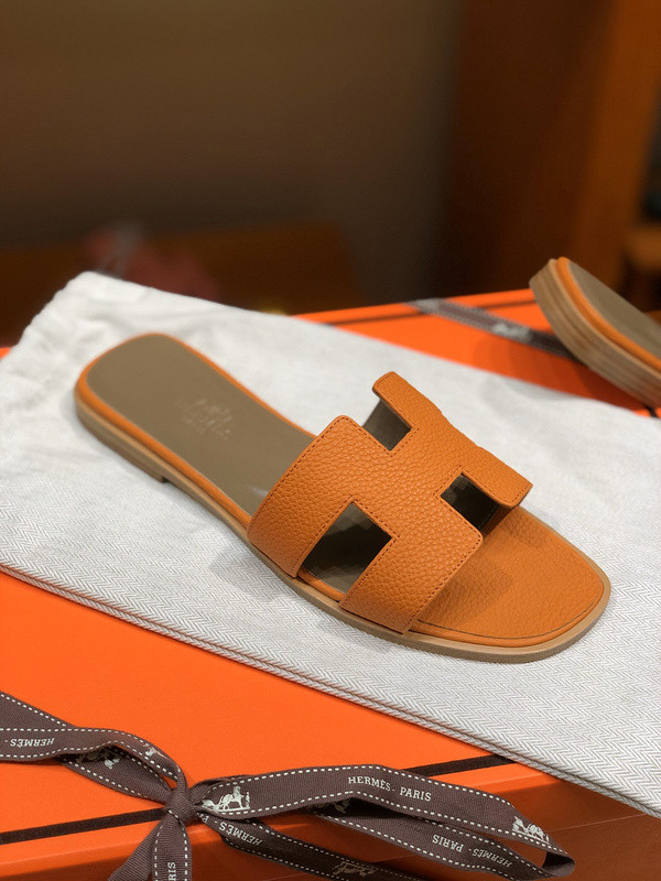H**mes sandal