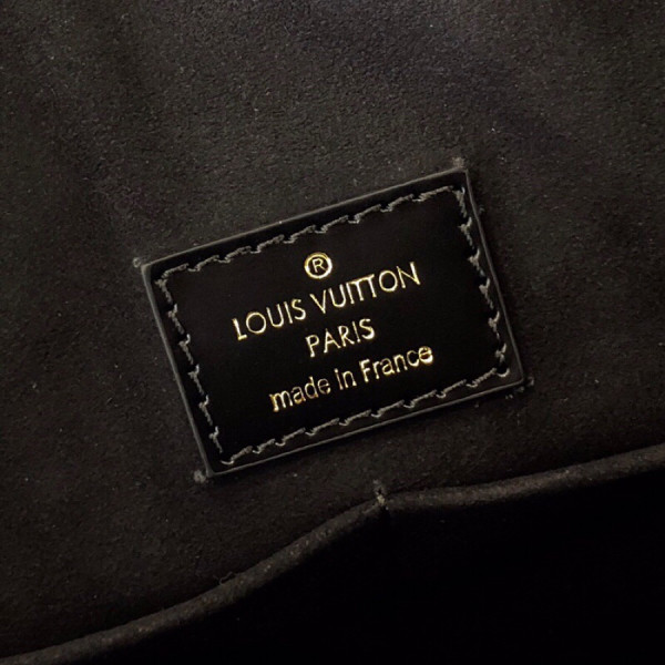 l0*is V*t0n lockme backpack mini
