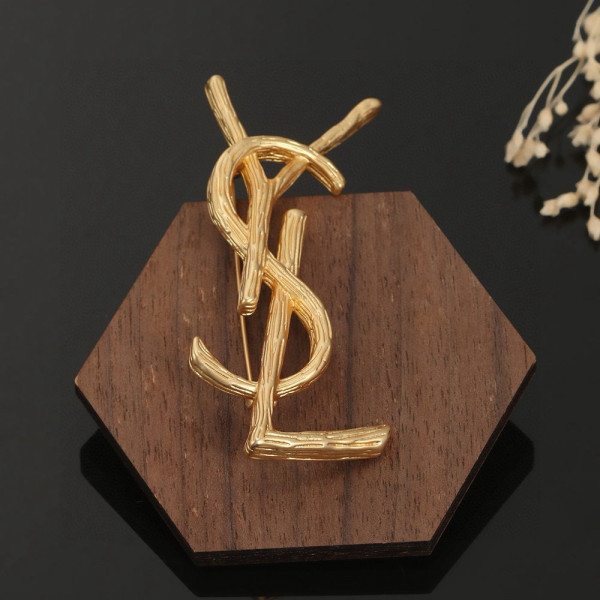 Y*L brooch