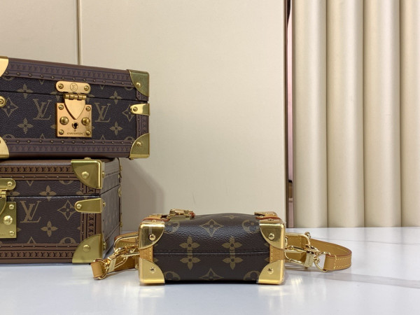 l0*is V*t0n pico side trunk -14*10*6.5cm