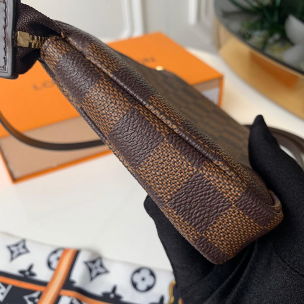 l0*is V*t0n pochette accessoires