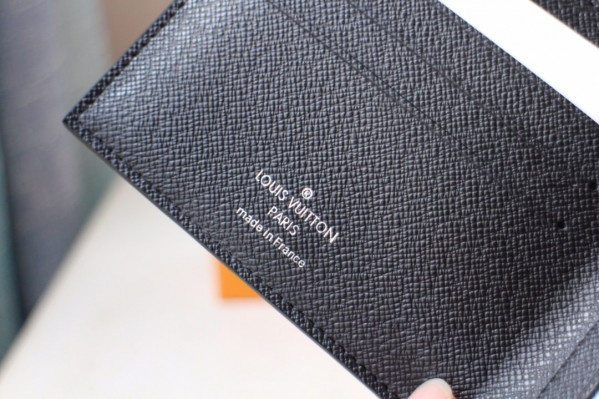 l0*is V*t0n amerigo wallet