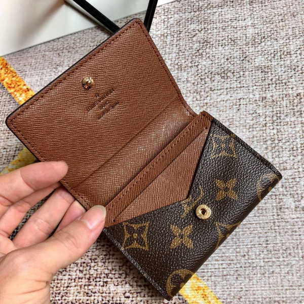 l0*is V*t0n envelope business card holder