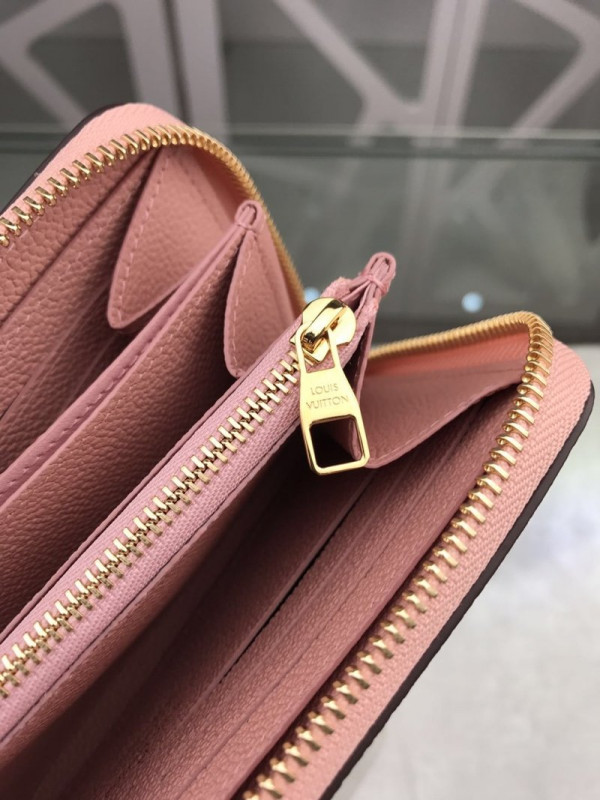 l0*is V*t0n zippy wallet