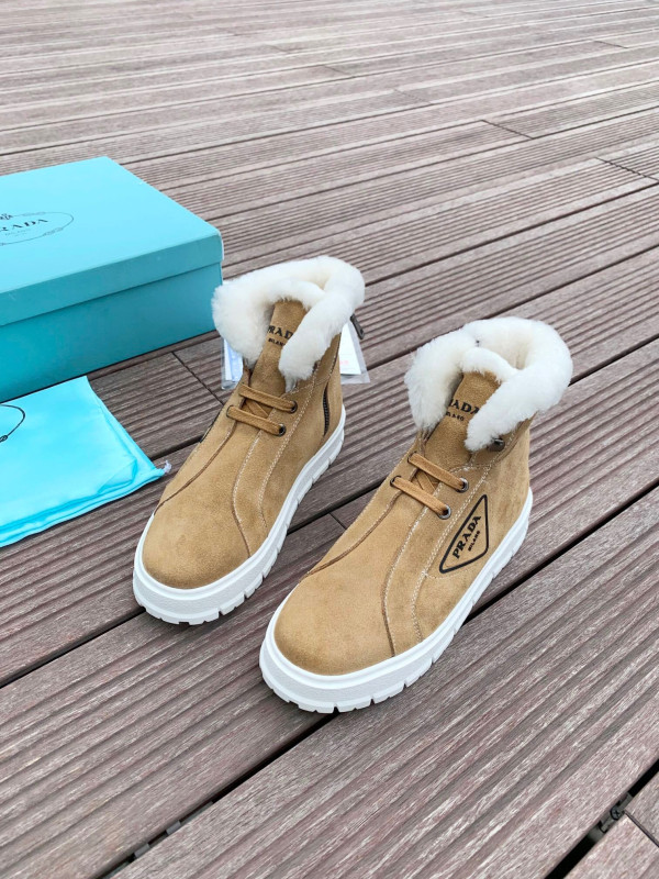 Pra*a boots